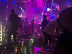 -简奥斯汀·赫本酒吧