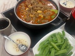 -彭记铁锅肥肠(东四总店)