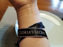 -Victoria's Secret(杭州湖滨银泰in77店)