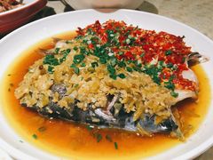 双味剁椒鱼头-味上湘菜馆(岳麓山店)