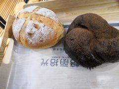 -焙丽拾光(麦凯乐直营店)