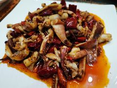 -扒虾小妹儿麻辣海鲜(宏图街店)