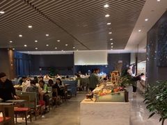 -筠咖啡西餐厅(上海国展宝龙丽筠酒店)