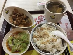 金针香菇鸡饭-72街红烧排骨饭(海珠丽影广场店)