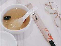 -浅深(世茂滨江精品店)