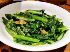 -吃饭皇帝大土家民族菜(正大广场店)