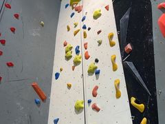 -CLIFFS颗粒攀岩(萧山众安店)