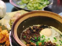 -红星光发煲仔饭(文海店)