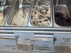-VENCHI 闻绮(上海佛罗伦萨小镇店)