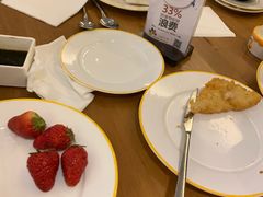 -昆山裕元花园酒店·温莎西餐厅