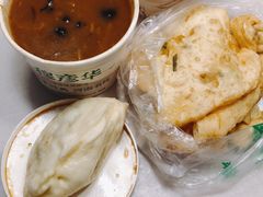 -穆彦华逍遥镇胡辣汤(岗坡路店)