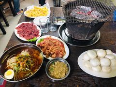 -韩风烤牛肉冷面店