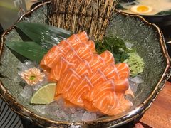 三文鱼刺身（八片）-古田居·特色寿司料理(星之岛旗舰店)