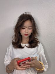 -迪罗造型•潮色接发