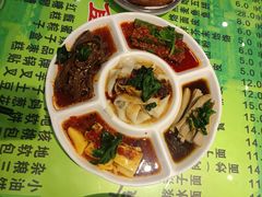 -令氏家外家周秦食府(高新店)