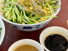 秘制麻酱花椒油-八爷手擀炸酱面(天津总店)