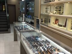 -茂昌眼镜(南京东路店)