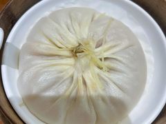 手拆蟹粉灌汤包-包小笼·金牌汤包(中山路店)