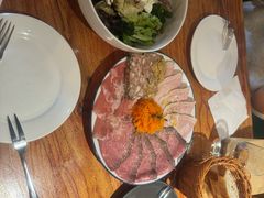 -羽深肉铺 Steak & Wine