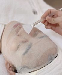 -悦瑢港湾科技美肤芳疗美容