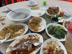 -红月湾海鲜饭店•沙滩海景(双月湾店)