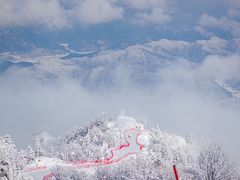 -鳌山滑雪度假区