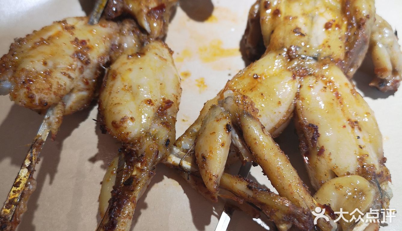 在店里一直忙前忙后，服务很到位