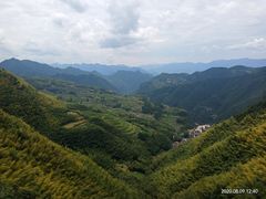 -南尖岩