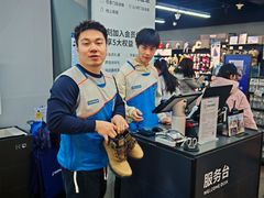 -迪卡侬(西三旗店)