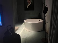 -兰兹国际酒店(深圳宝安机场店)