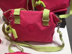 -王权免税店(普吉市区店)