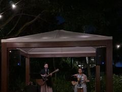 -三亚艾迪逊酒店·海滩烧烤 BARBACOA·现场乐队·浪漫晚餐·烧烤海鲜