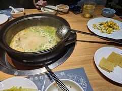 -一朵菌·野生菌探索家火锅(南亚店)