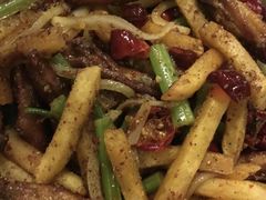-辣盆盆麻辣小龙虾(哈尔滨总店)