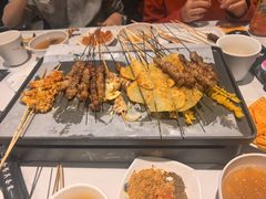 -卞二小串·鹤岗烧烤·坑烤(永定路店)