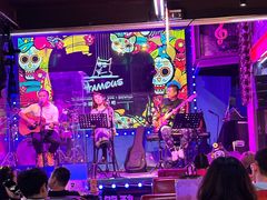 -Famous肥猫墨西哥音乐餐吧(五棵松华熙LIVE店)