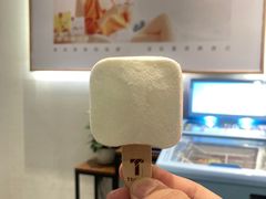 -良品铺子(大唐西市店)