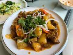 -丝路天山酒店(国际大巴扎店)