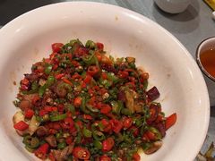 -辛香味烧鱼馆·非遗技艺·排骨红烧肉(光谷医药园店)