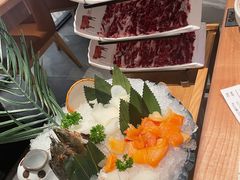 海鲜拼盘-左庭右院鲜牛肉火锅(环球港店)