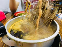 -咏勝锑锅麻辣烫(净居寺路总店)