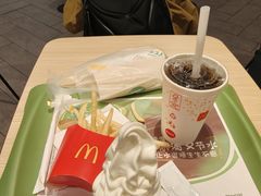 -麦当劳(禄口机场T2航站楼)