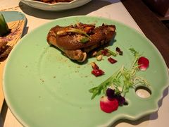 椒盐猪蹄-卯时·龙光雅宴·精致锡帮菜(惠山古镇店)