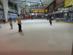 -正佳冰河湾真冰滑冰场