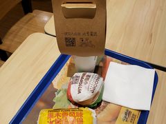 -汉堡王(金鹰天地广场店)