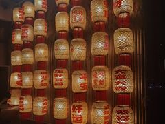 -郭婆婆疯子鸡·土货江湖菜馆