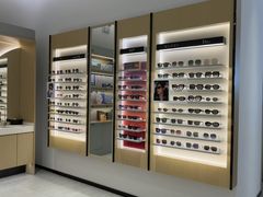 -博士眼镜(罗湖喜荟城店)