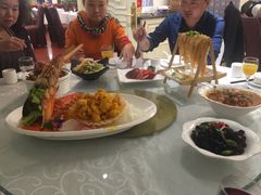 -鱼翅楼·津派砂锅鱼翅(水上公园店)