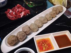 -四点金潮汕鲜牛肉火锅(金猴名居店)