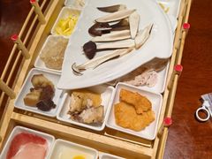 -香麒园·过桥米线·南湖雅宴